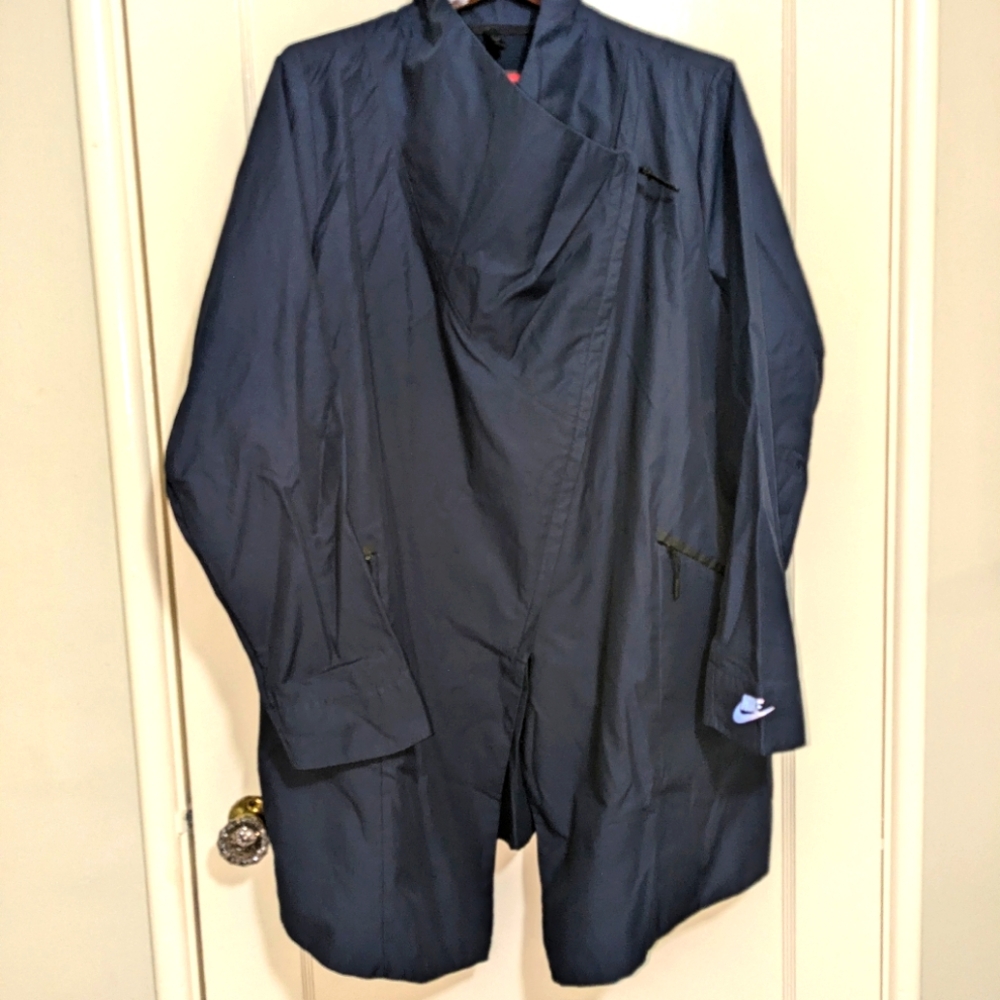 Nike Sportswear Tech 3-in-1 Parka Jacket. Waterproof Shell Only Size XL.